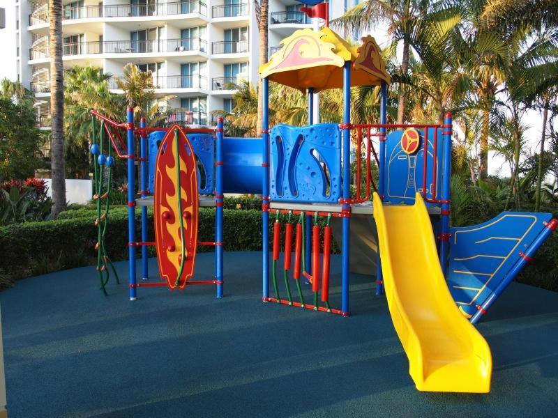 Deluxe Chevron Renaissance Apartment Gold Coast Luaran gambar