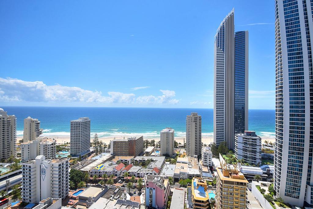 Deluxe Chevron Renaissance Apartment Gold Coast Luaran gambar